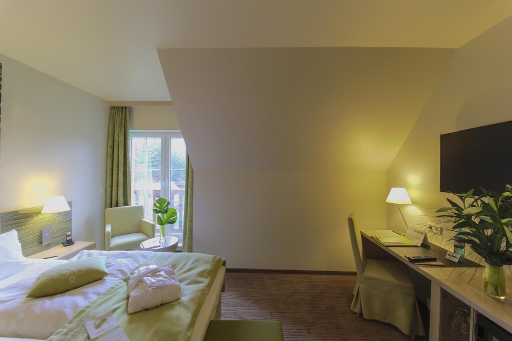 Logis Hotel Kur- Und Wellnesshaus Spree Balance Burg  Exterior foto